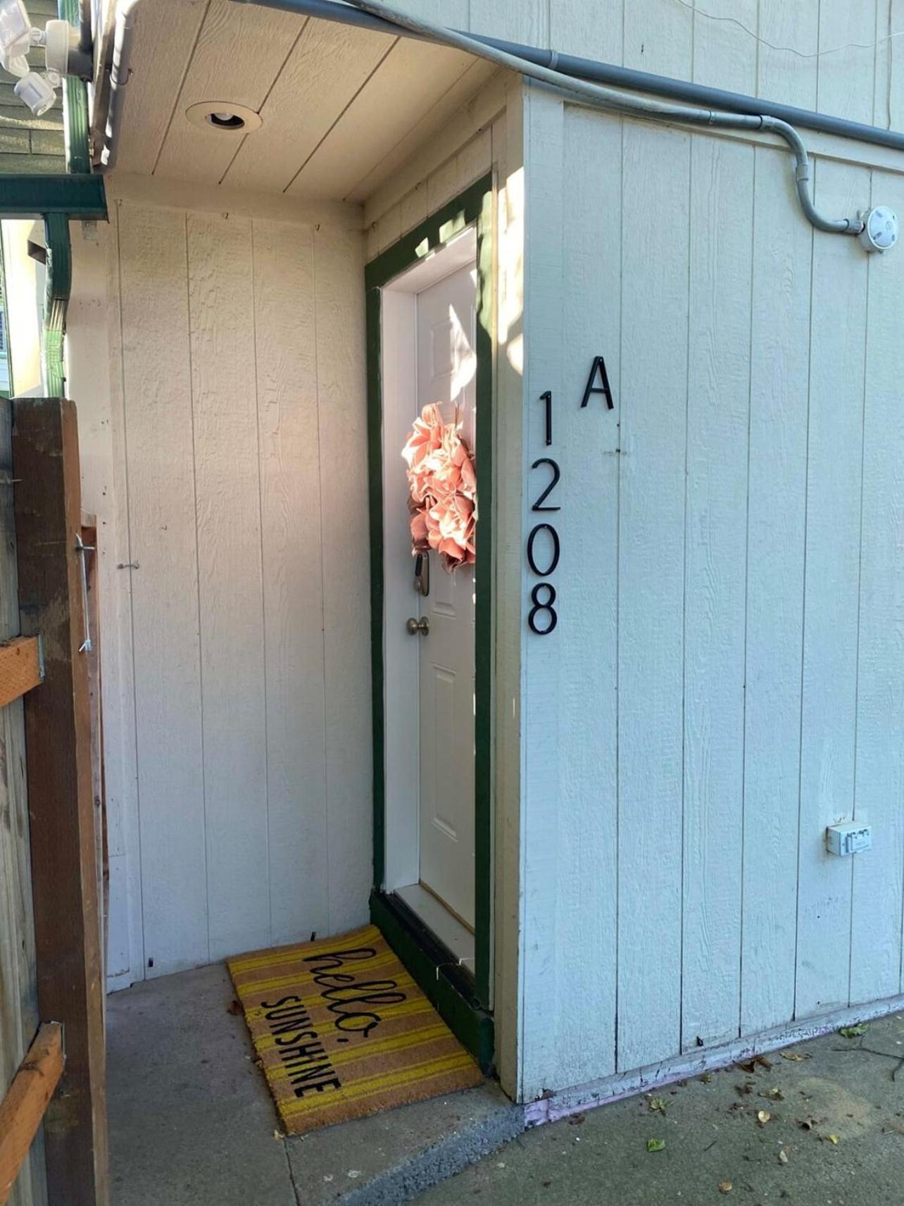 Near Downtown- Kitchen-Washerdryer-Parking Medford Luaran gambar